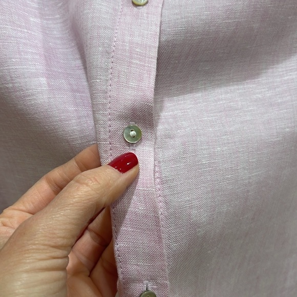 Tamari 100% linen blouse with mother of pro buttons - Picture 4 of 5